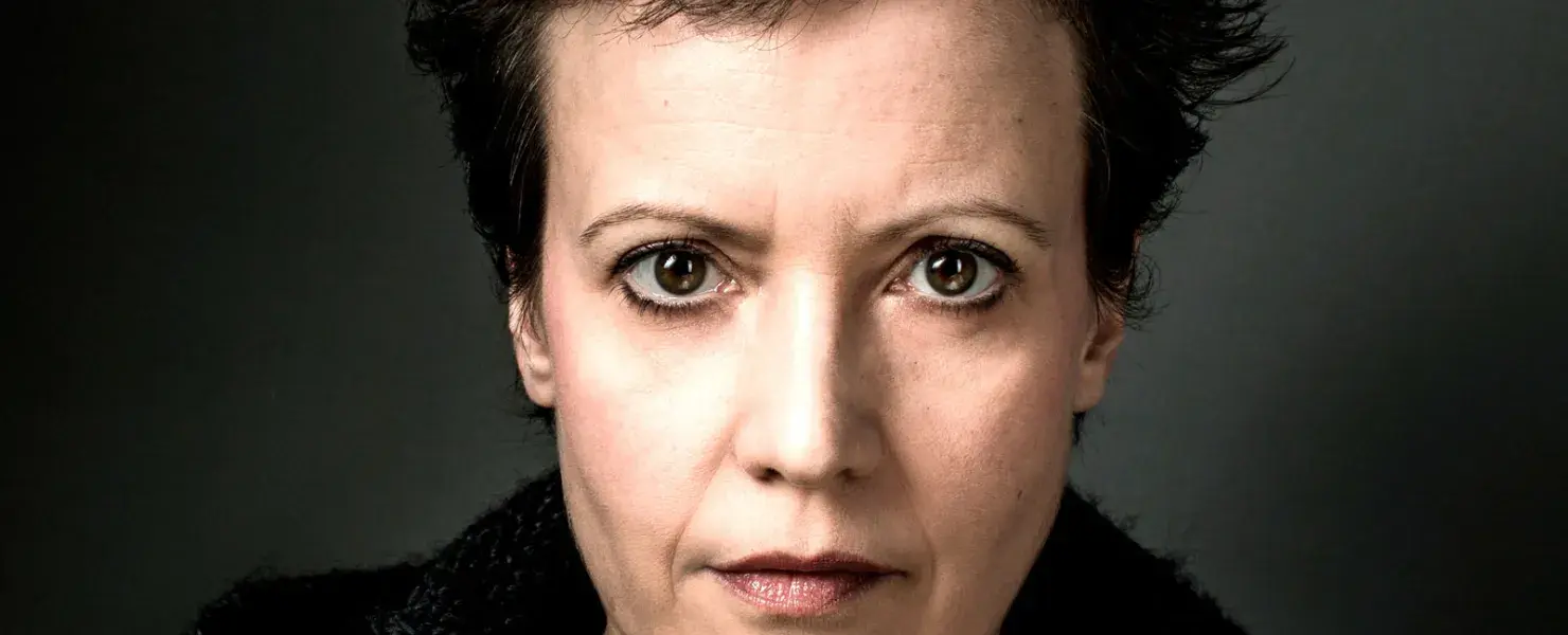 Véronique Vella