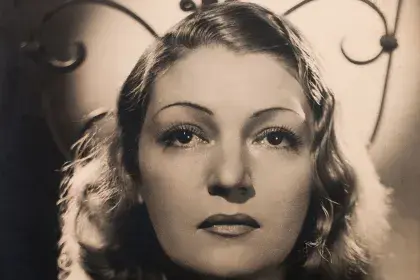 HARCOURT, un studio pour les vedettes