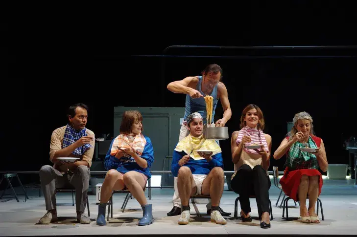 « La Pluie d’été » de Marguerite Duras, mis en scène par Emmanuel Daumas, Théâtre du Vieux-Colombier, 2011