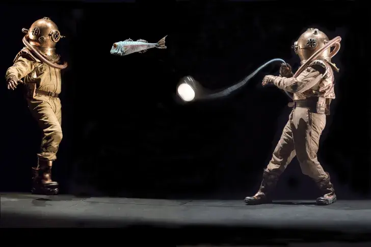 « 20 000 lieues sous les mers » de Jules Verne, adapté et mis en scène par Valérie Lesort et Christian Hecq, Théâtre du Vieux-Colombier, 2015