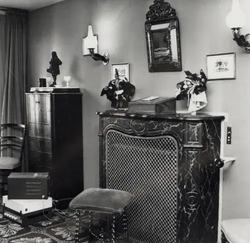 Loge de Robert Hirsch