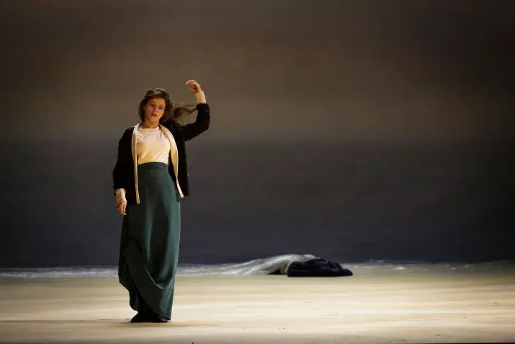 « La Mer » d'Edward Bond, mise en scène d’Alain Françon, salle Richelieu, 2016