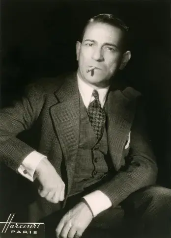 Henri Rollan, sociétaire de la Comédie-Française de 1960 à 1967. Photographie du Studio Harcourt