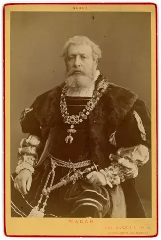 Maubant dans le rôle de Don Carlos (« Hernani » de Victor Hugo), photographie Atelier Nadar, 1877