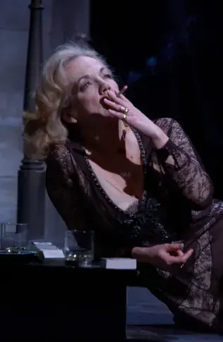 « Embrasser les ombres » de Lars Norén, mise en scène de Joël Jouanneau, Théâtre du Vieux-Colombier, 2005